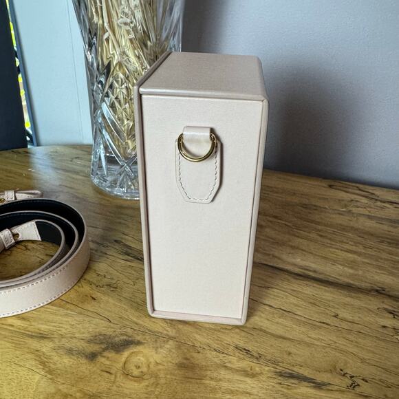 Fendi Pink Leather Vertical Box Crossbody Bag Authentic CoA - Picture 4 of 14